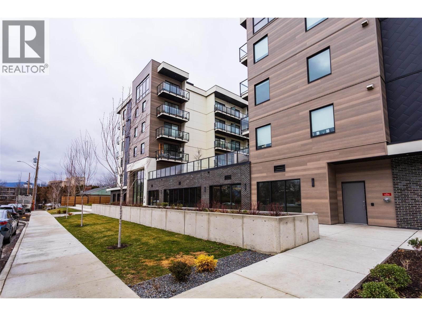 307 1274 Devonshire Avenue, Kelowna