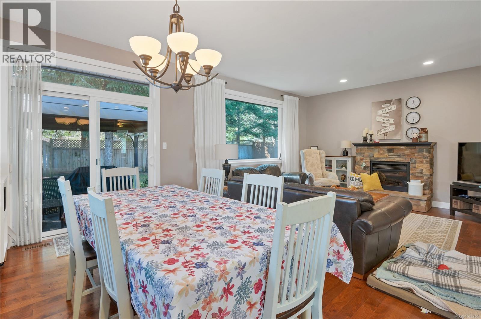 1037 Cordero Cres - 7
