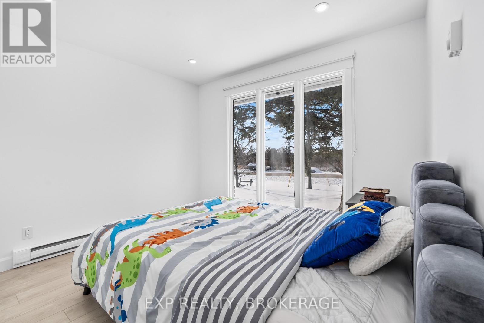 72 WILLOWBANK ROAD W - 23