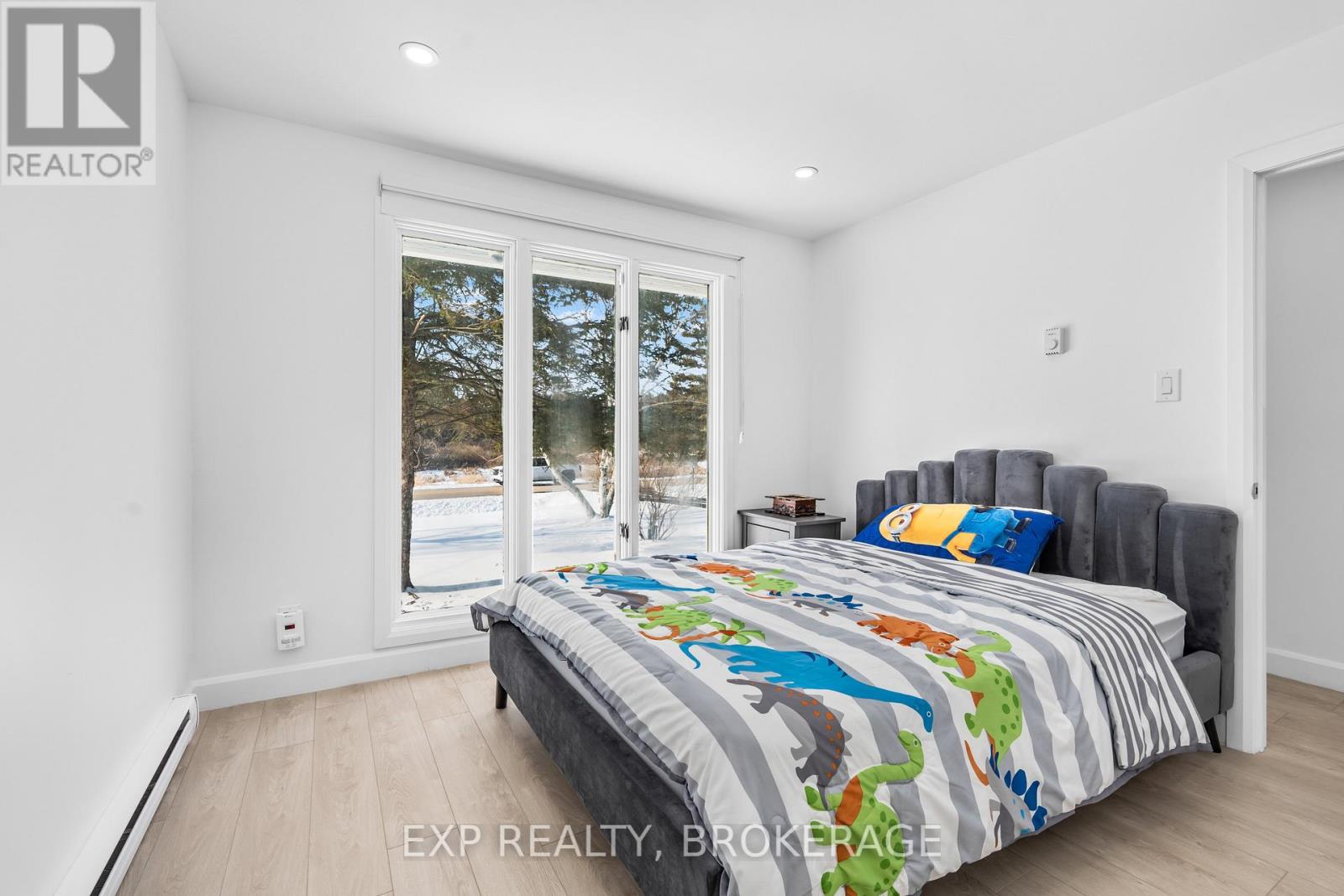 72 WILLOWBANK ROAD W - 24