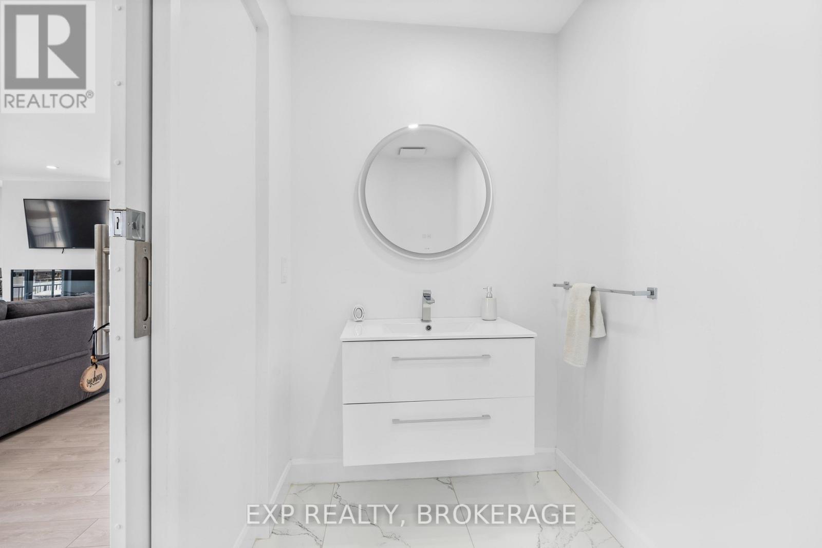 72 WILLOWBANK ROAD W - 25