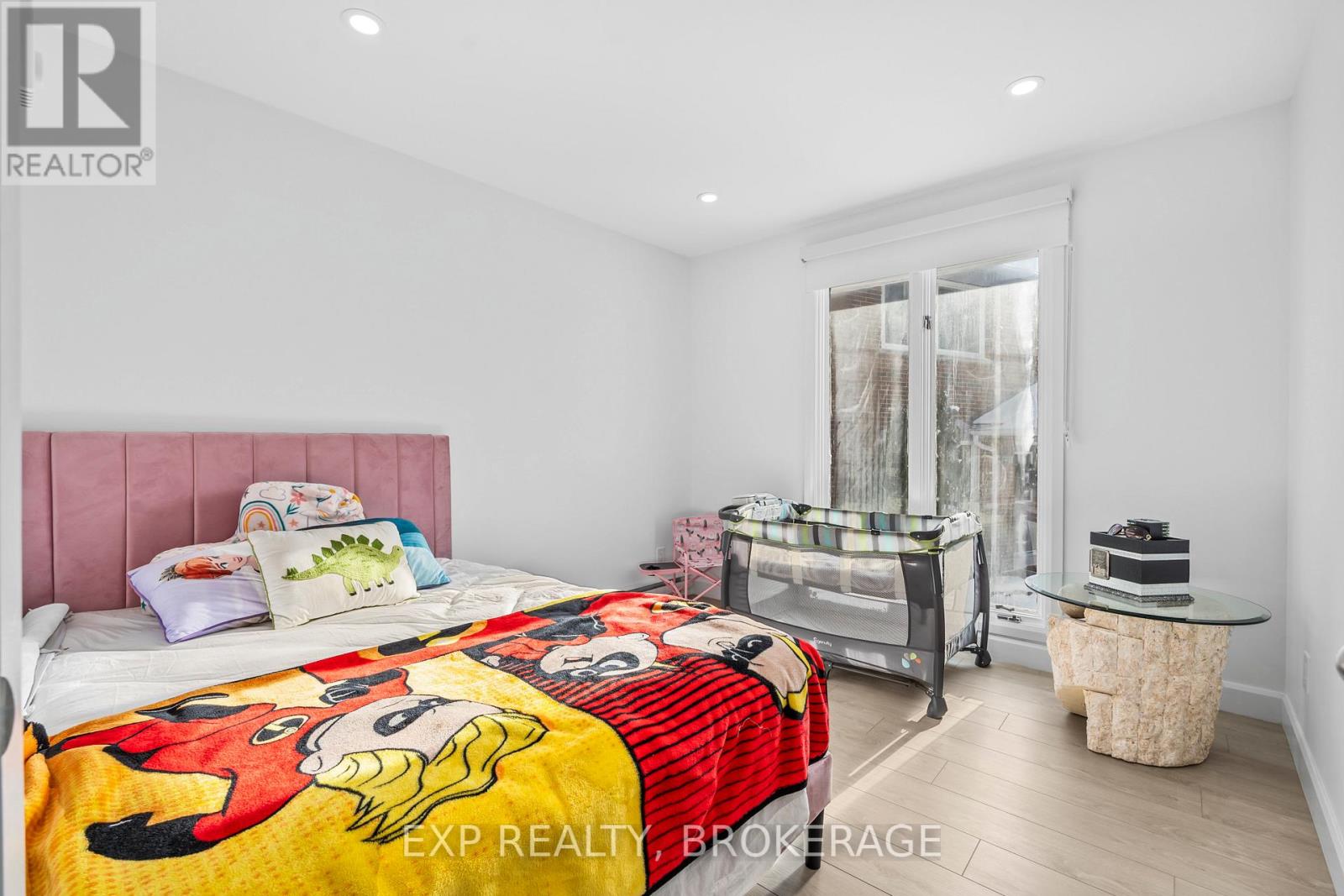 72 WILLOWBANK ROAD W - 26