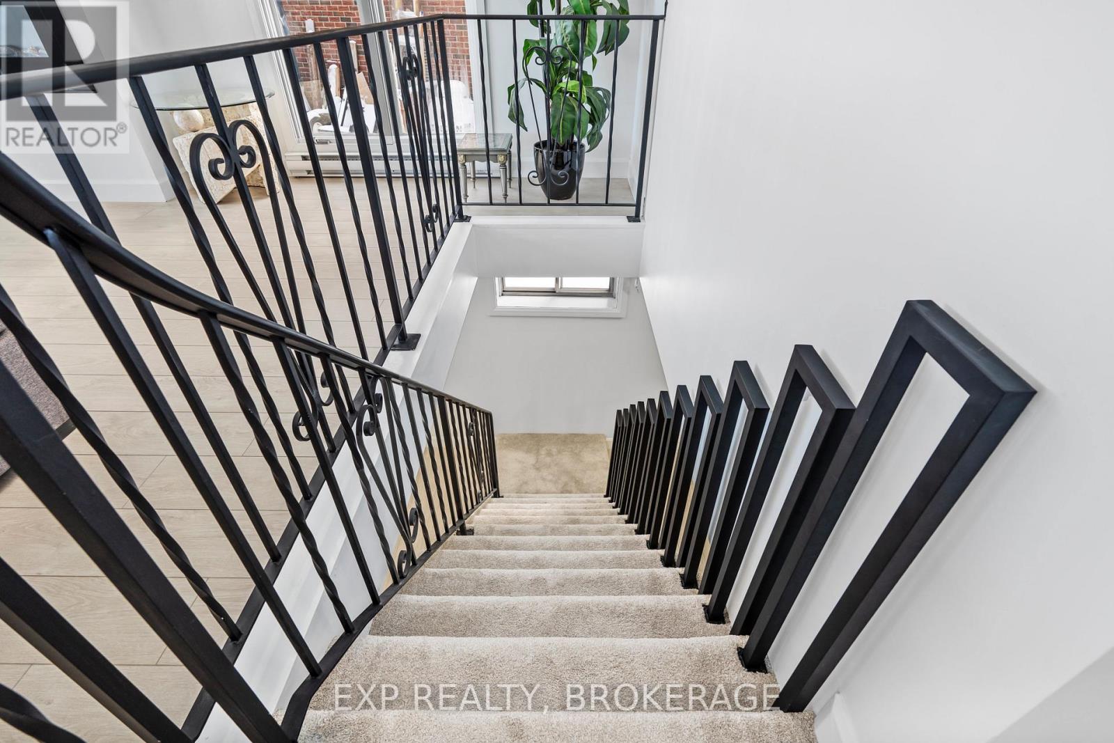 72 WILLOWBANK ROAD W - 27