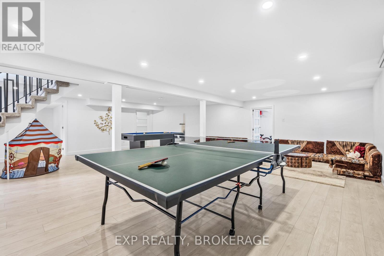 72 WILLOWBANK ROAD W - 31