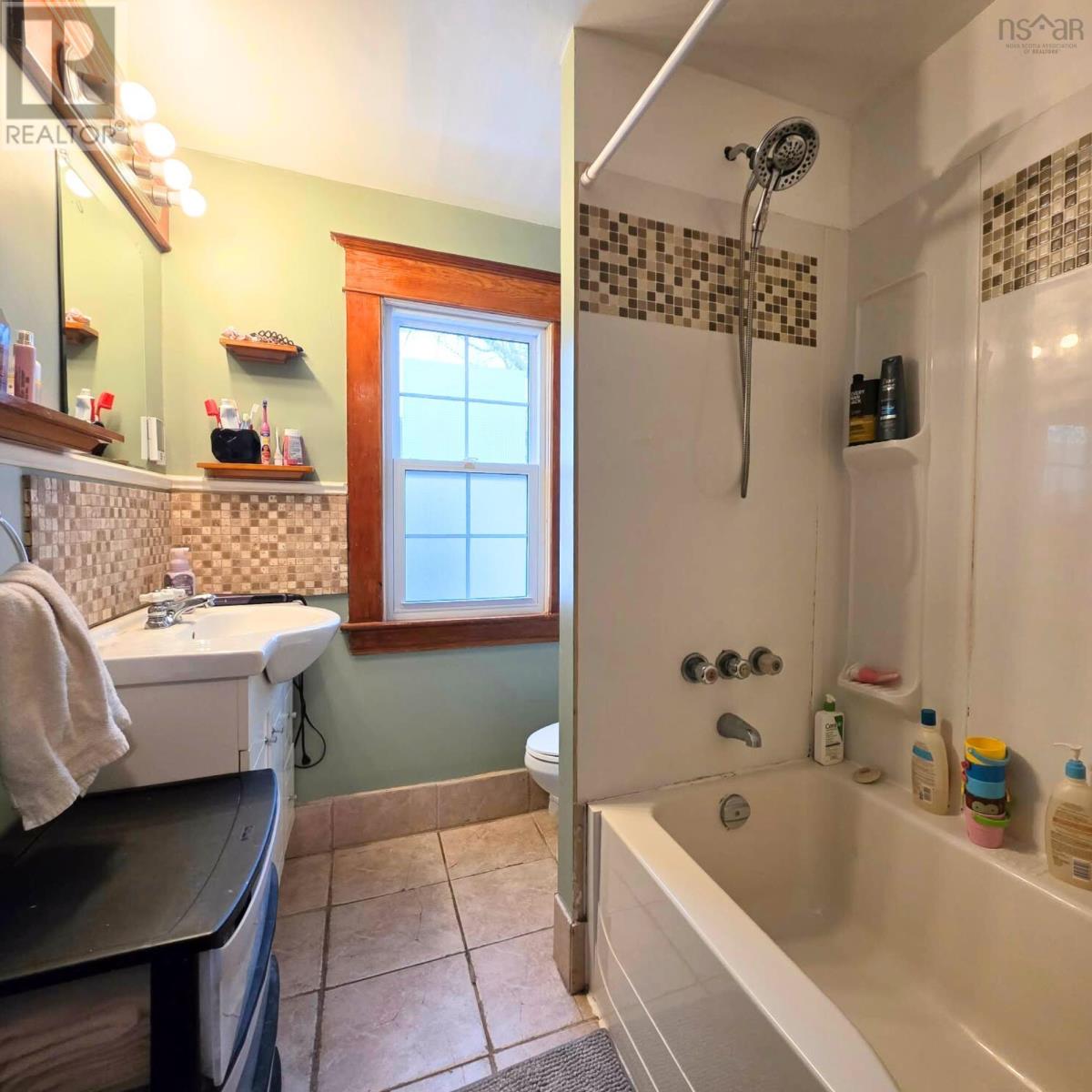 Property 13 of 24 of 120 Cornishtown Road