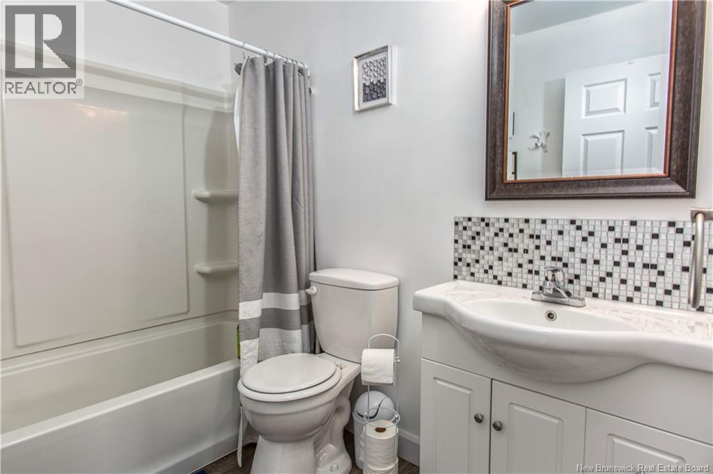 110 YORK STREET - 12