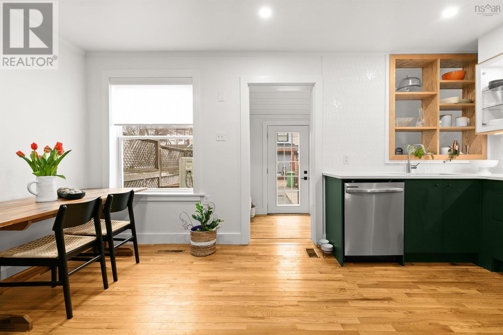 Property 17 of 38 of 5533 Stairs Place