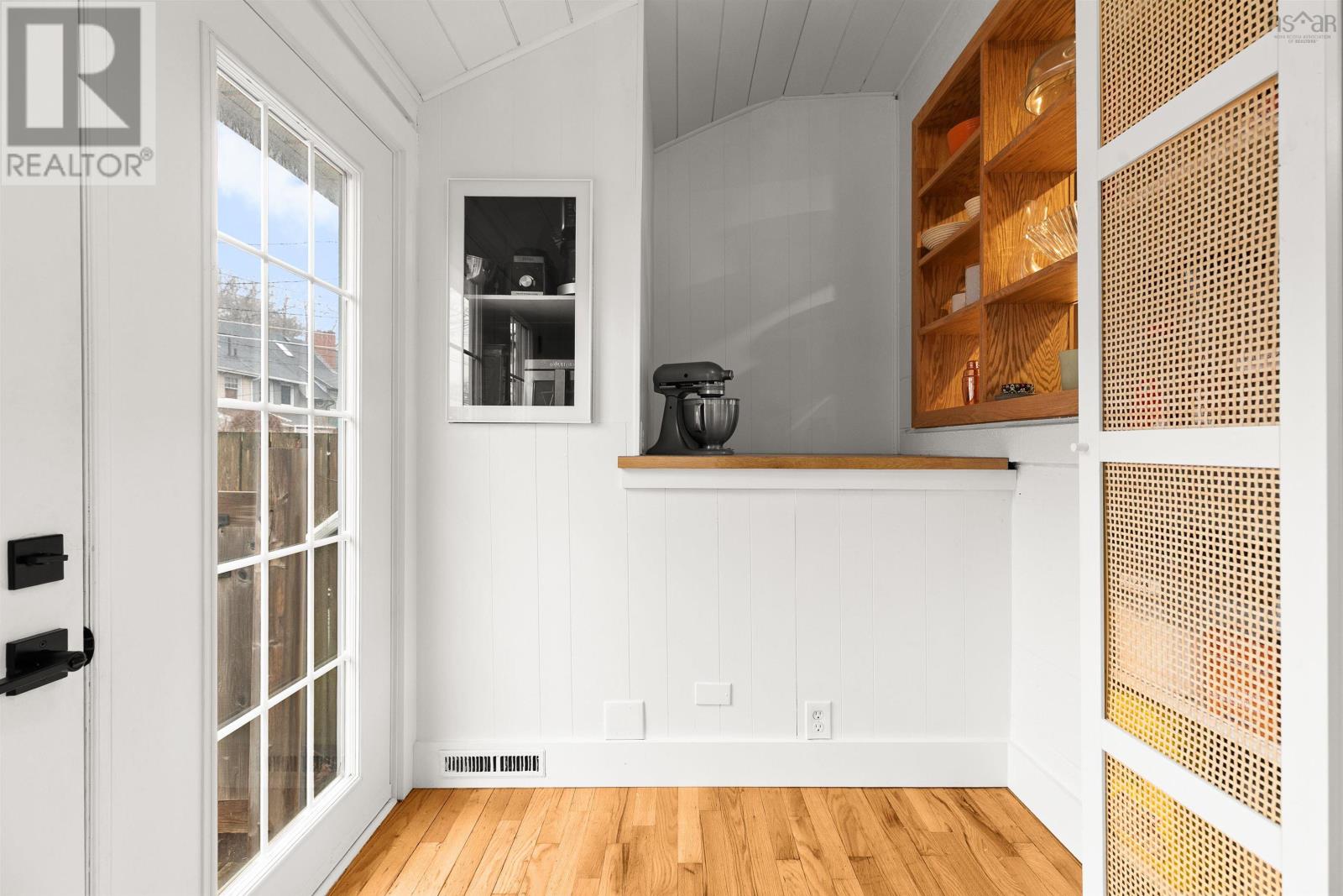 Property 19 of 38 of 5533 Stairs Place