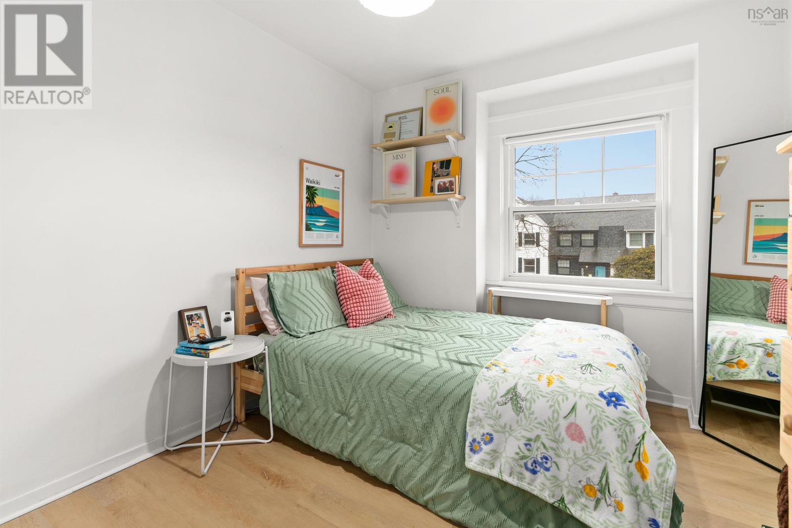 Property 26 of 38 of 5533 Stairs Place