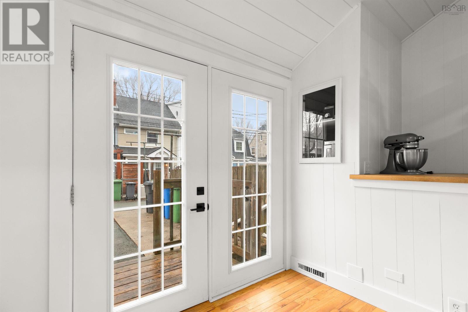 Property 18 of 38 of 5533 Stairs Place