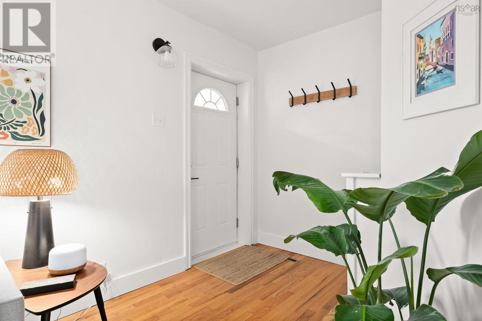 Property 5 of 38 of 5533 Stairs Place