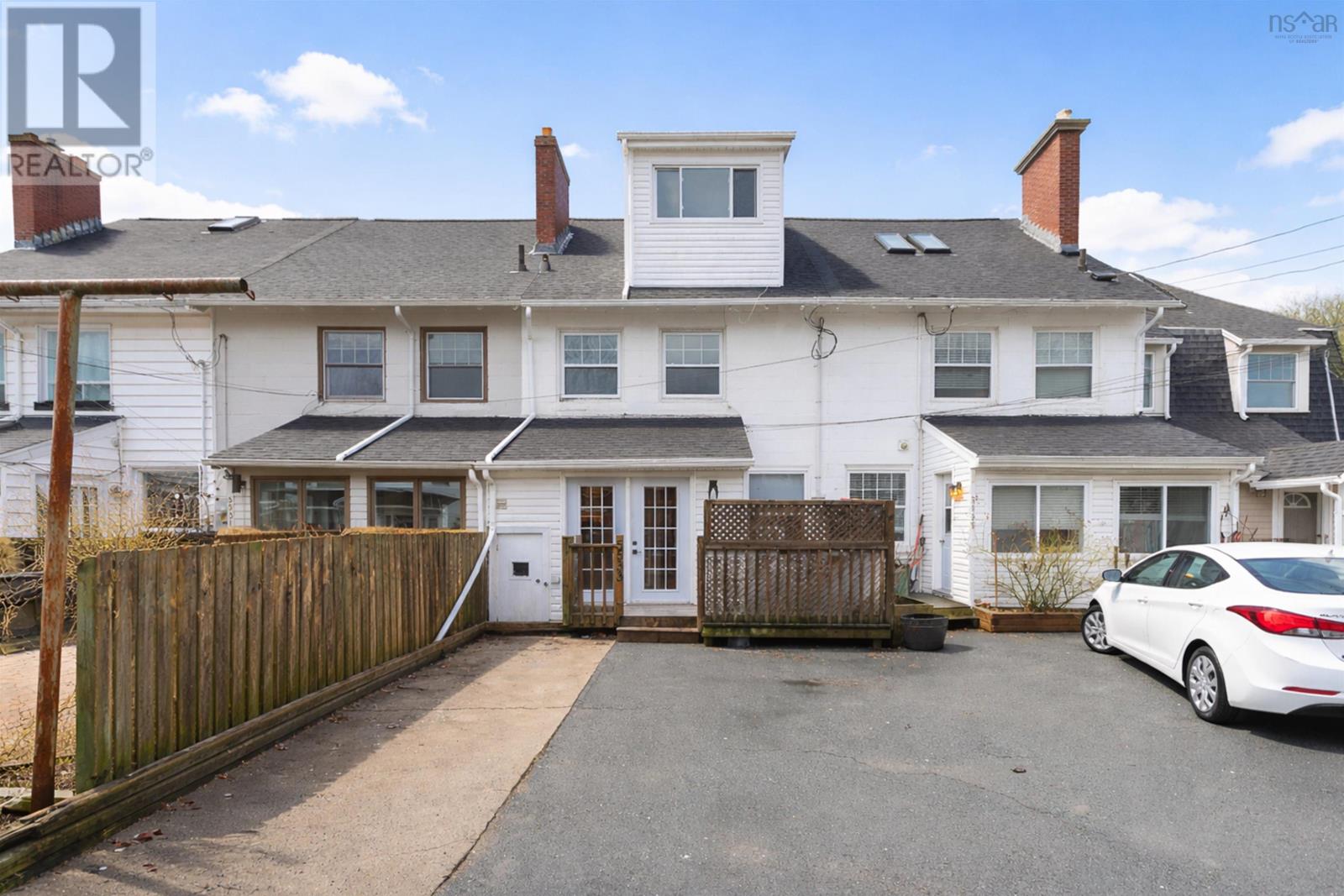 Property 34 of 38 of 5533 Stairs Place