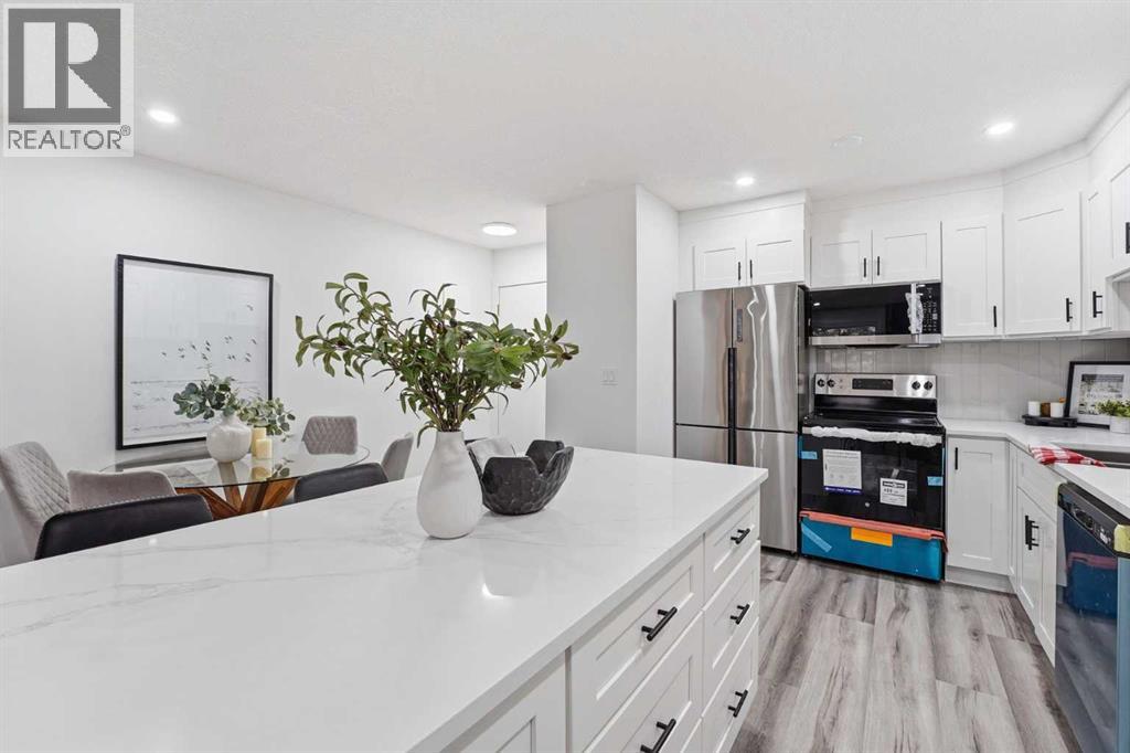 Single Family House for Sale in    Avenue SW Kelvin Grove Calgary 