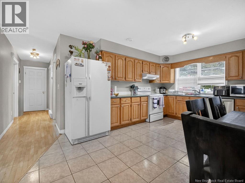 24 MCCLELAN AVENUE - 12