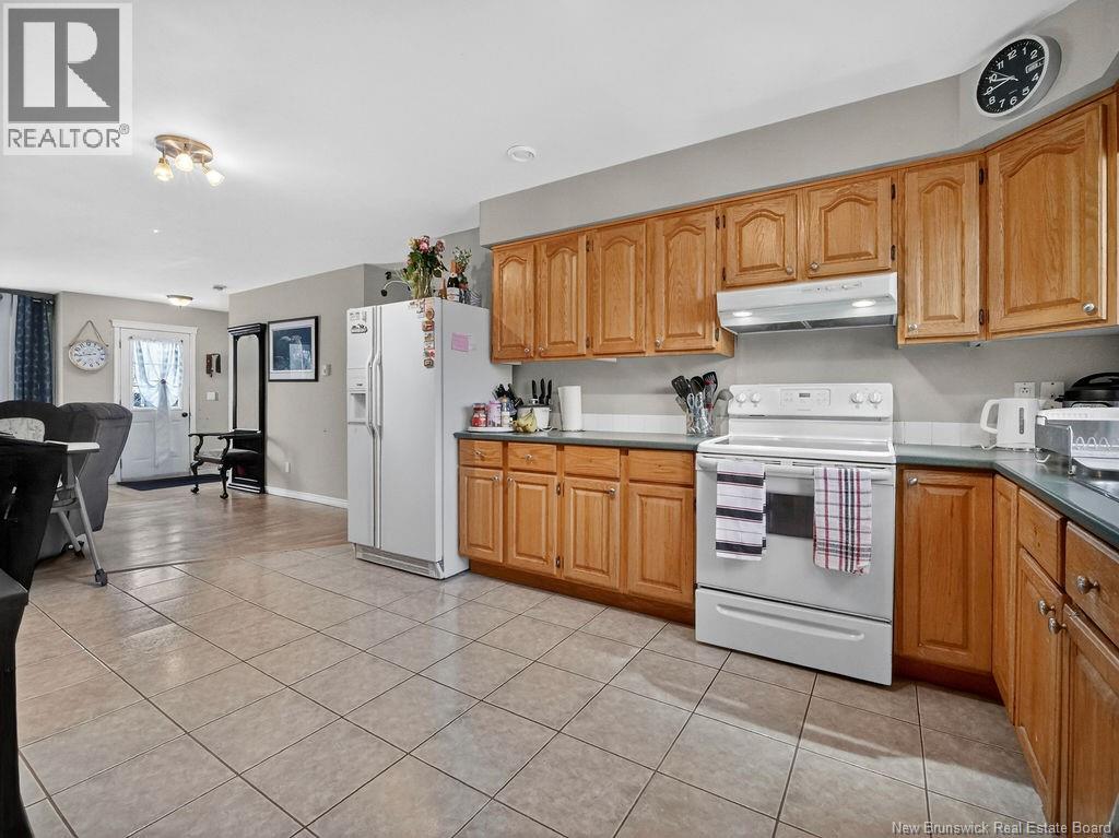 24 MCCLELAN AVENUE - 13