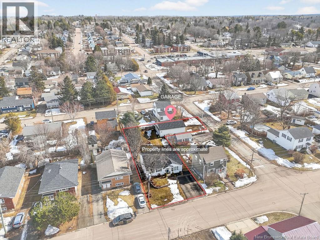 24 MCCLELAN AVENUE - Image 2