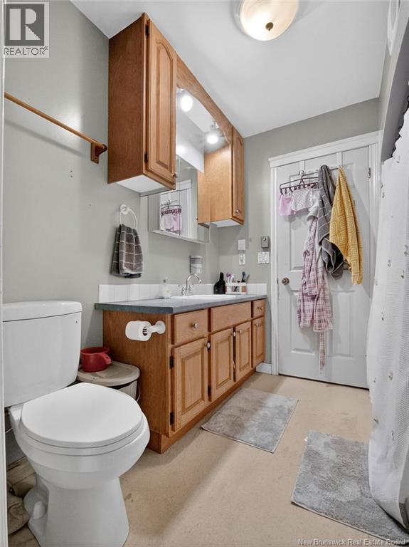 24 MCCLELAN AVENUE - 22