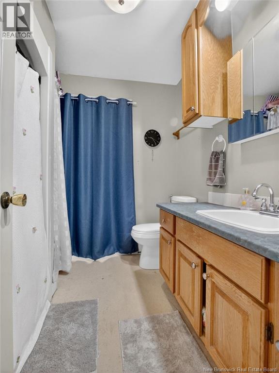 24 MCCLELAN AVENUE - 23