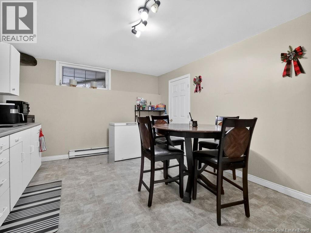 24 MCCLELAN AVENUE - 27