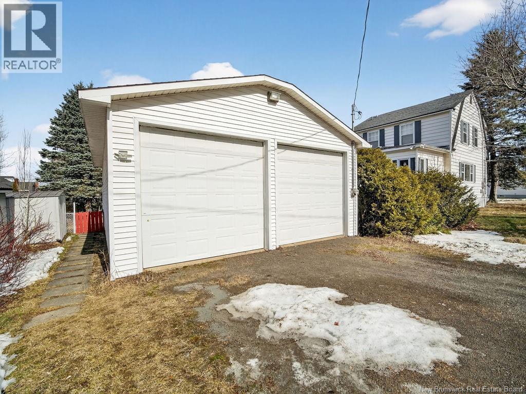 24 MCCLELAN AVENUE - 37