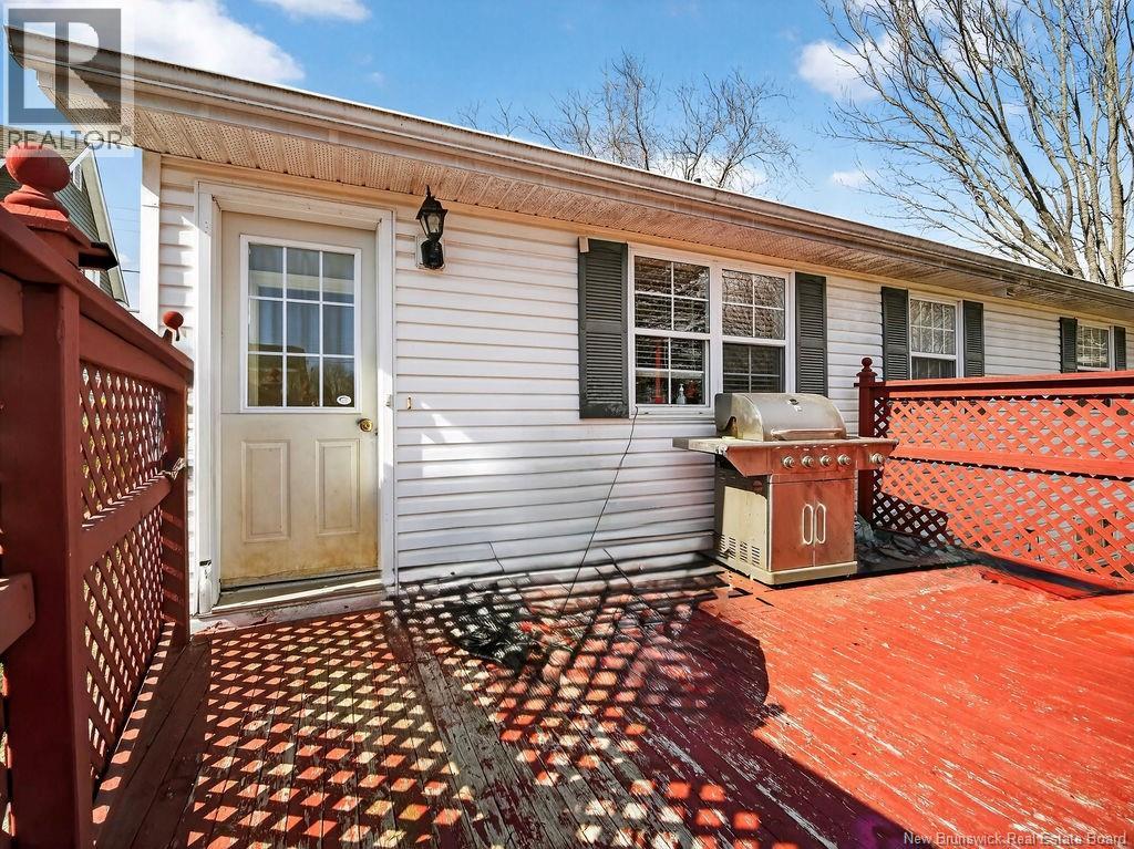 24 MCCLELAN AVENUE - 40