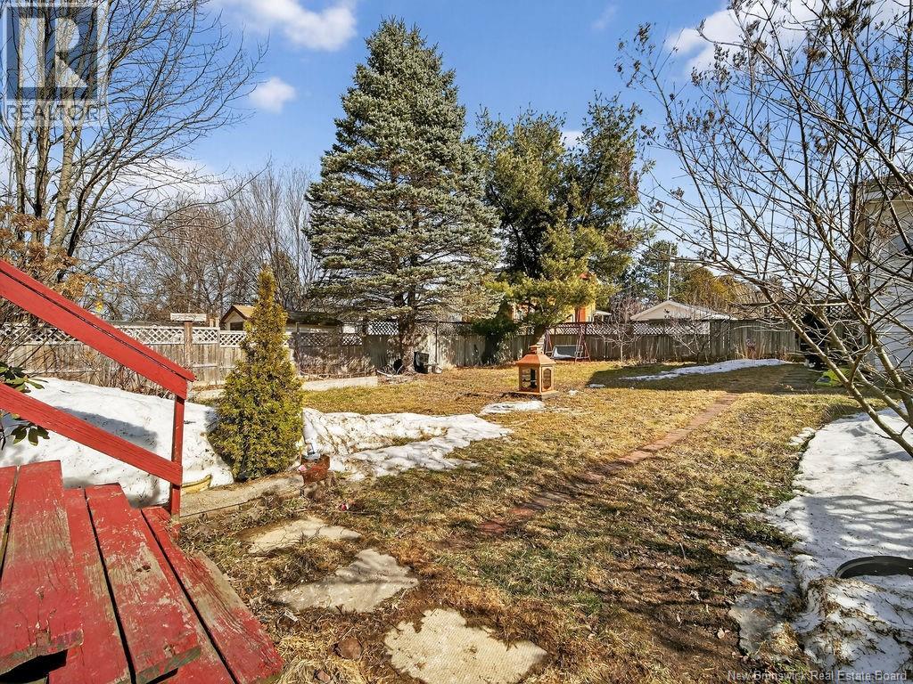 24 MCCLELAN AVENUE - 42