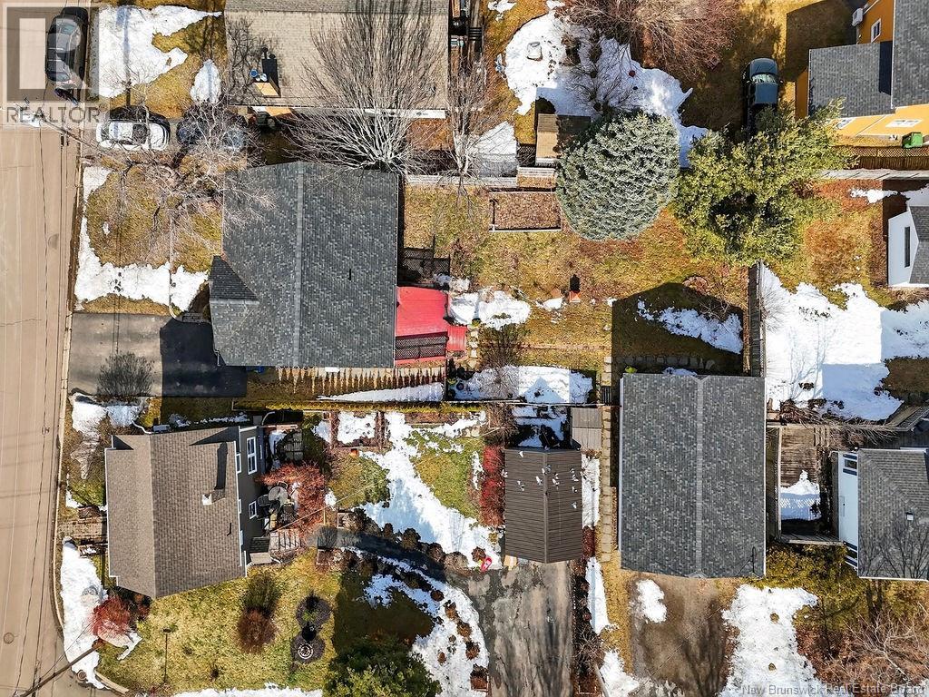 24 MCCLELAN AVENUE - 47