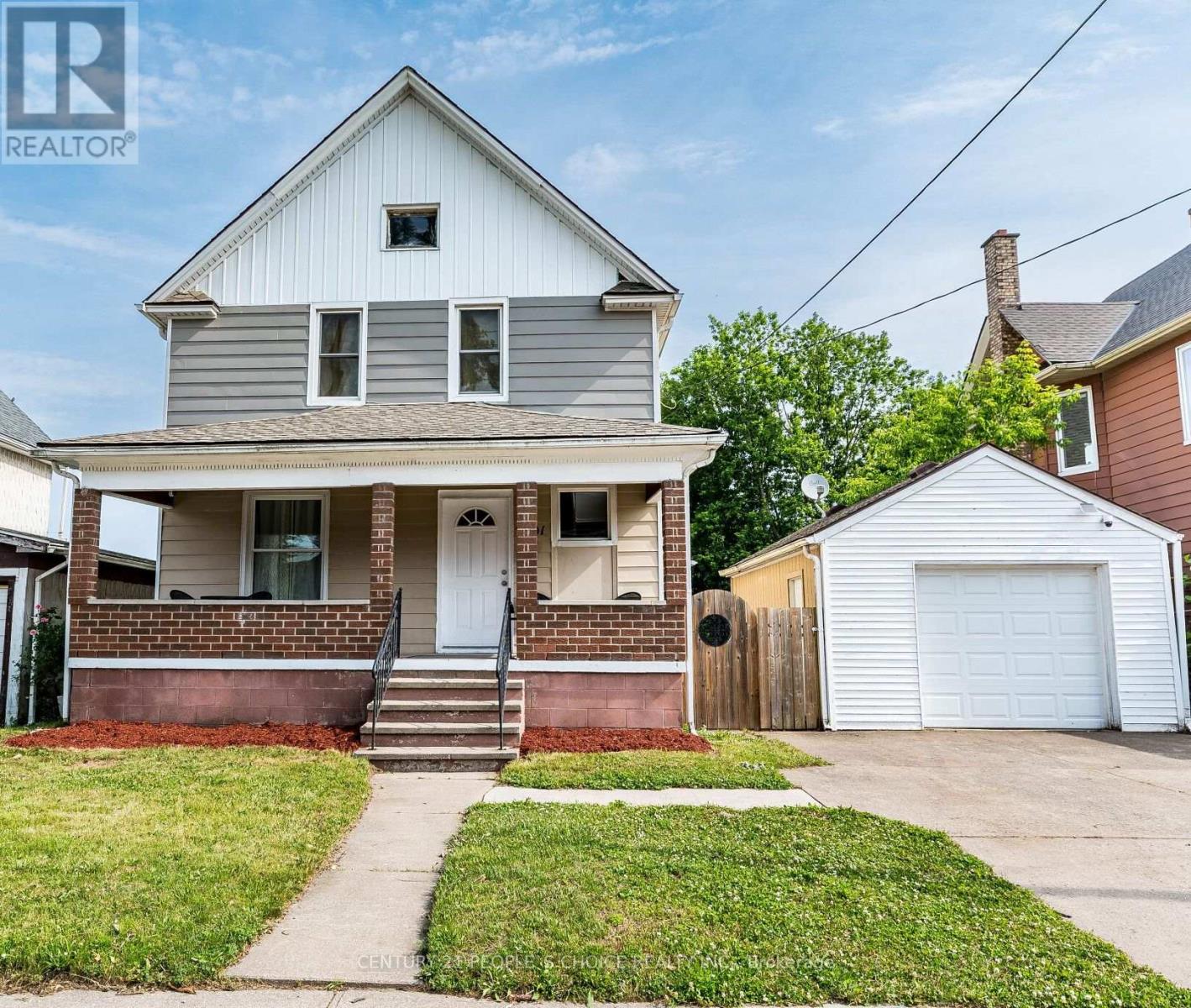 5001 KITCHENER STREET - 1