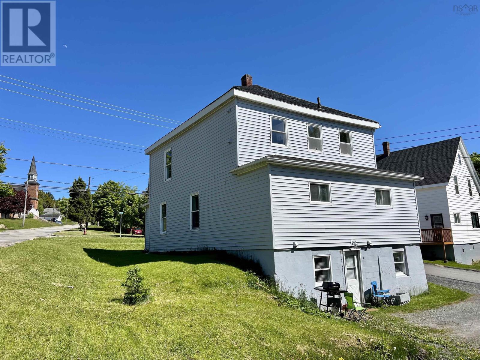 Property 7 of 37 of 49 High Street