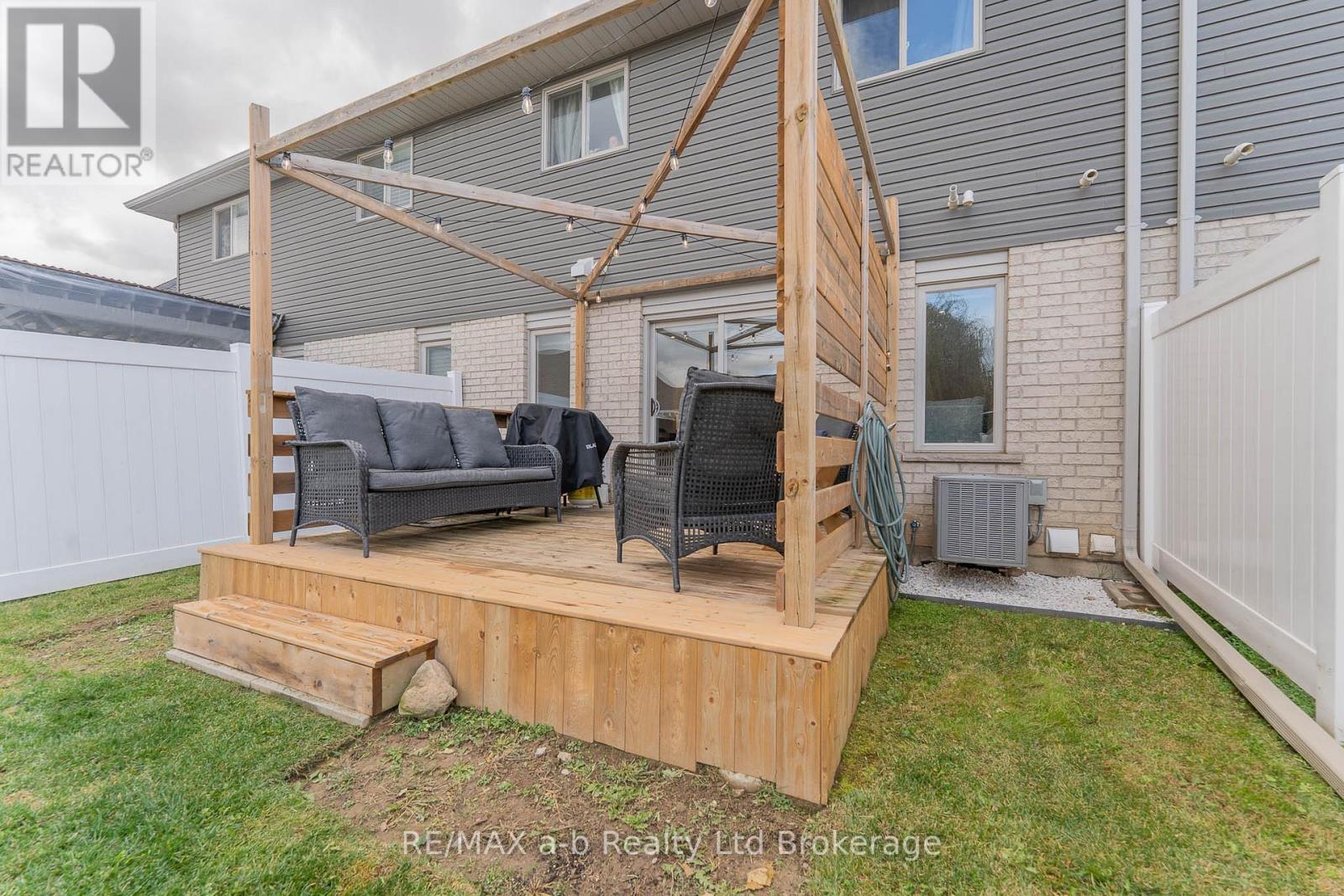 3-bedroom home for sale at 109 DENRICH AVENUE, Tillsonburg ON · photo 29 of 36