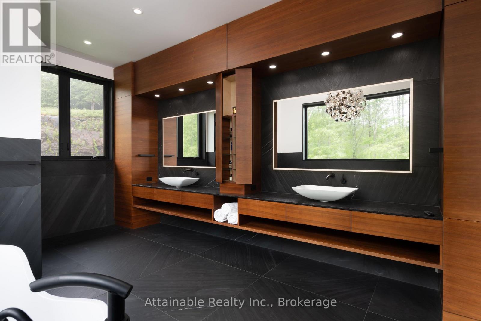 300 WEST BROWNS ROAD - 11