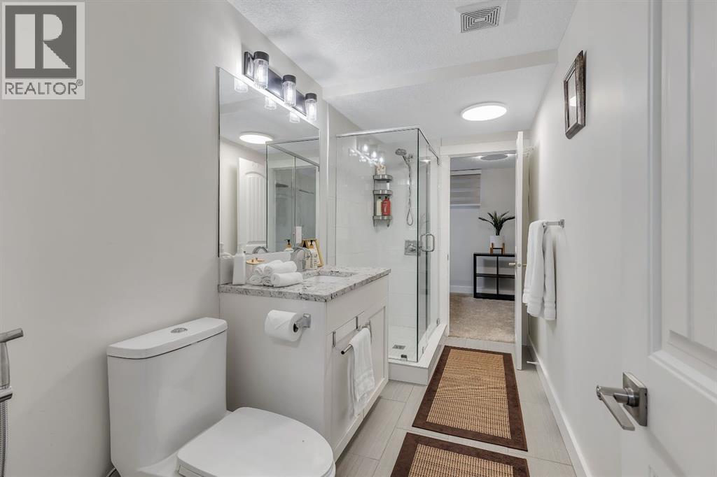 Single Family House Bungalow for Sale in  Cardiff Drive NW Cambrian Heights Calgary 