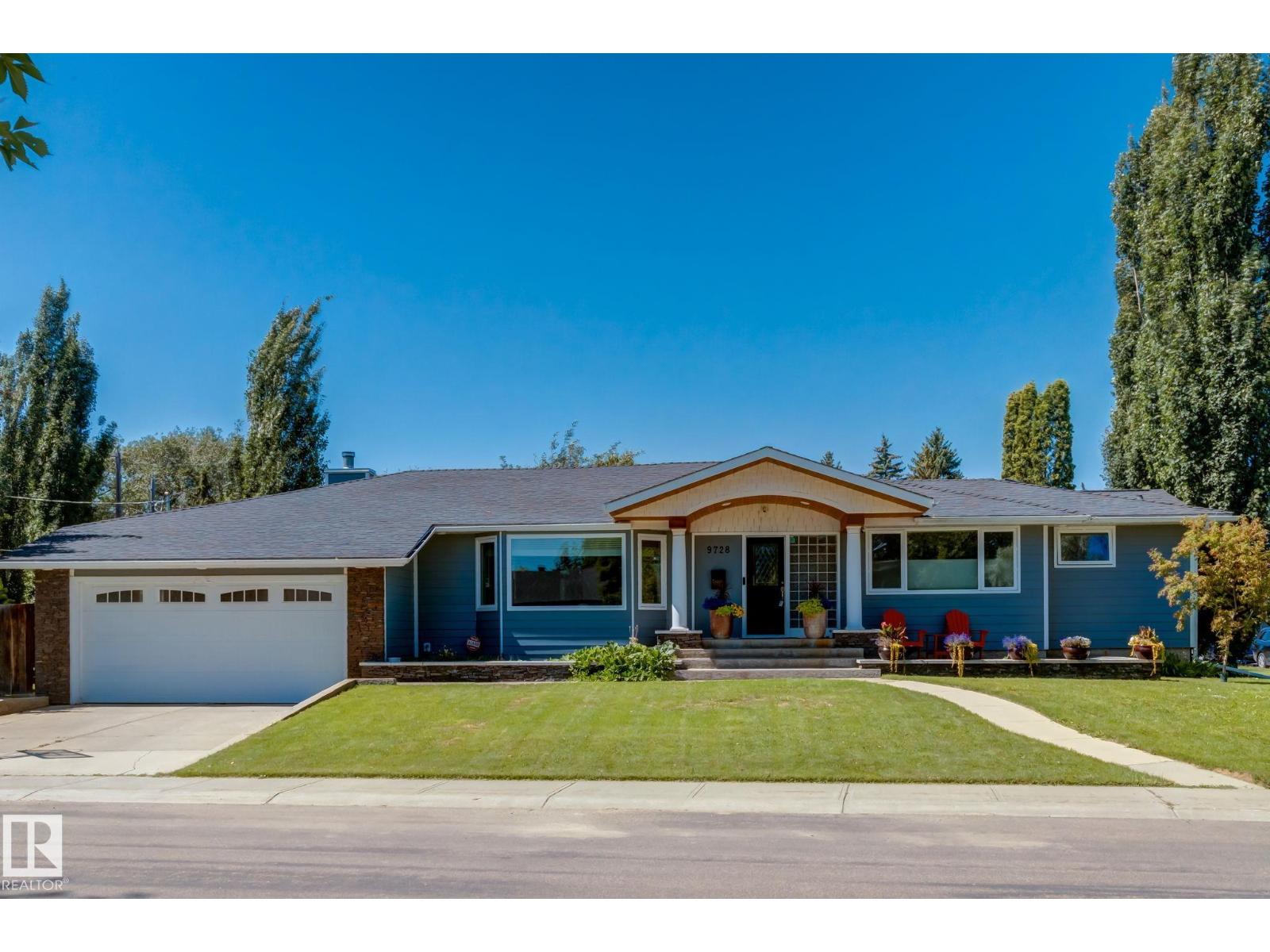 9728 141 ST NW - 3