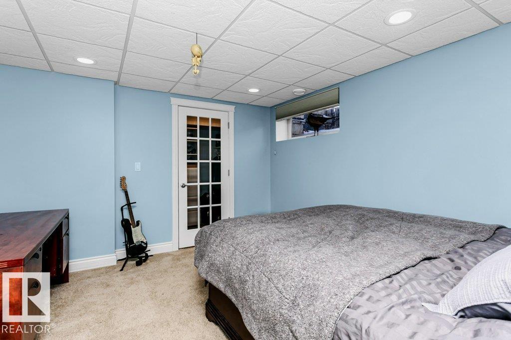 9728 141 ST NW - 36