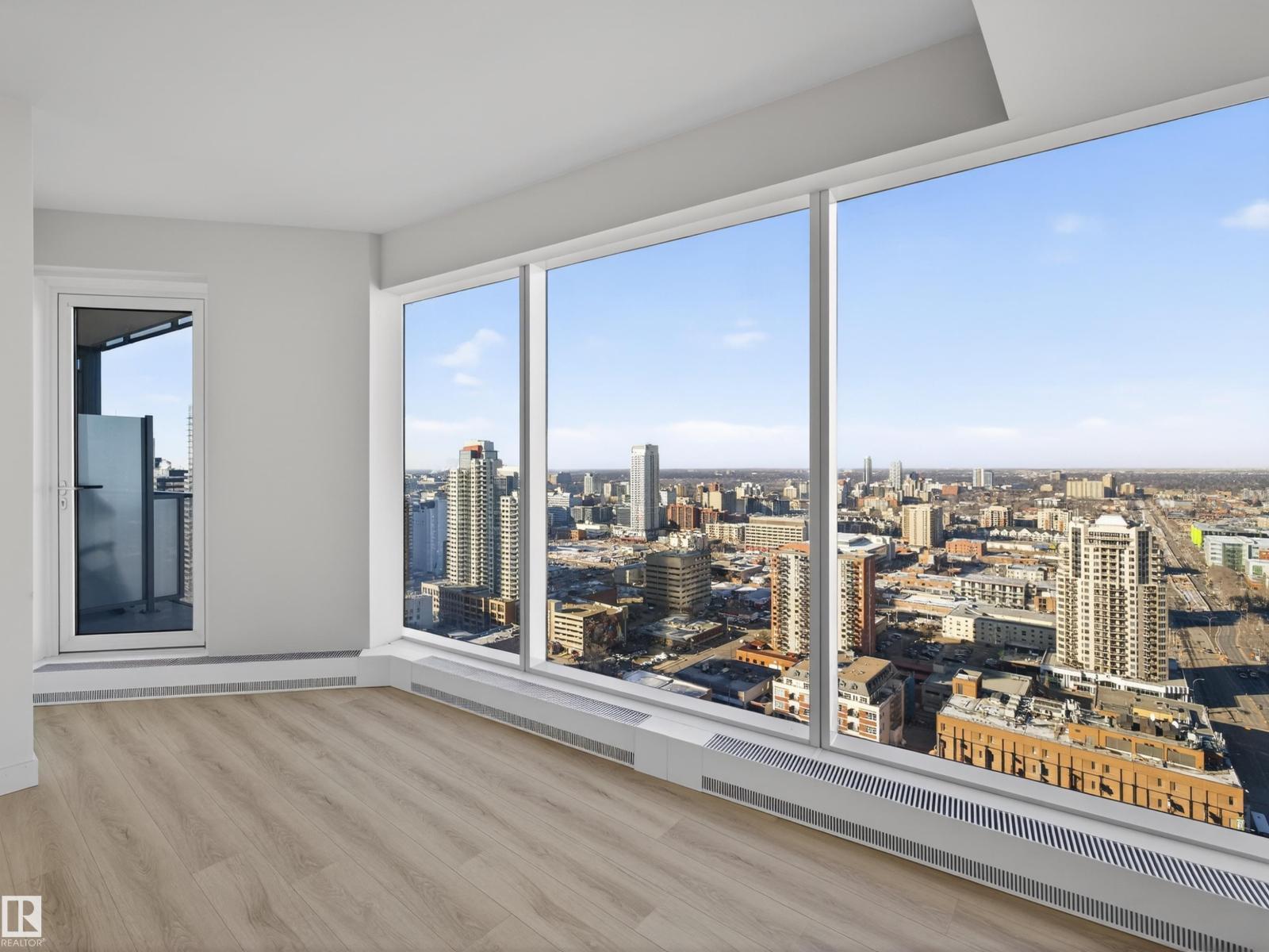 #2612 10360 102 ST NW - 4