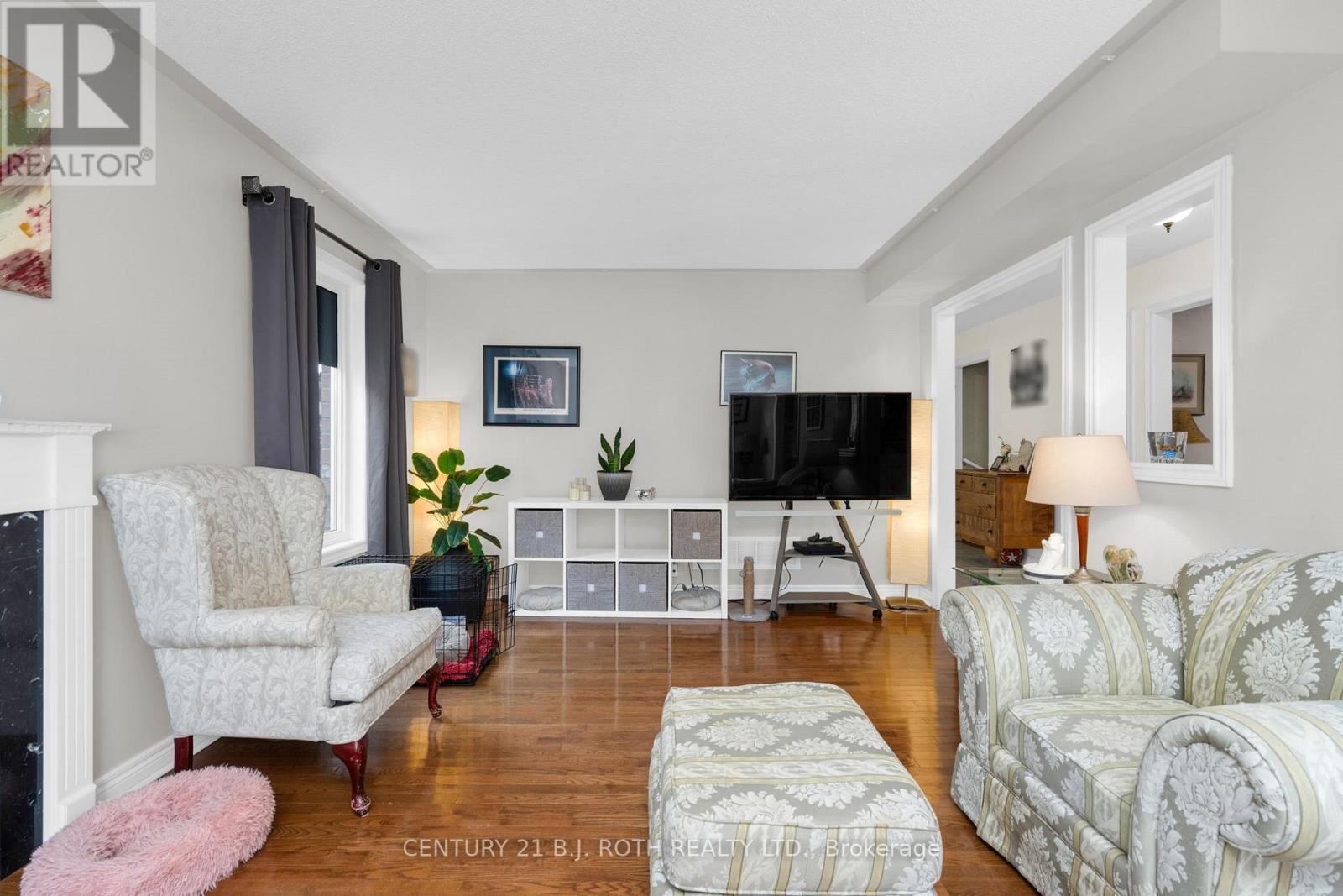 32 PRINCE OF WALES DRIVE - 12