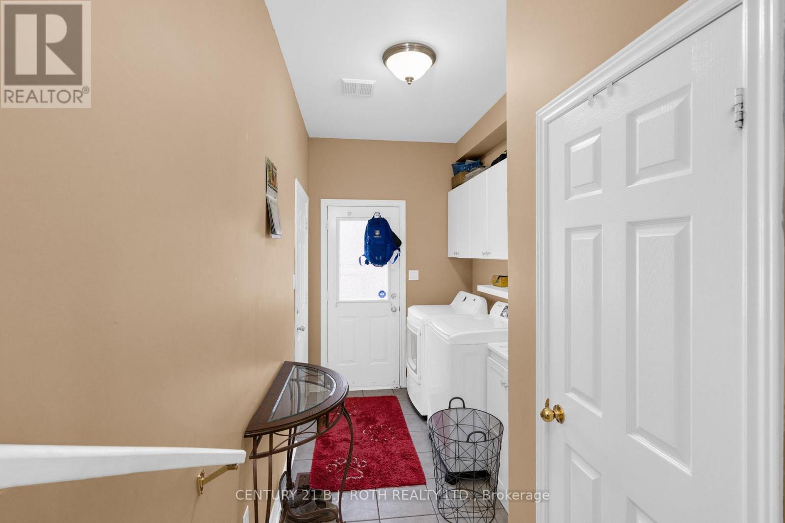 32 PRINCE OF WALES DRIVE - 13