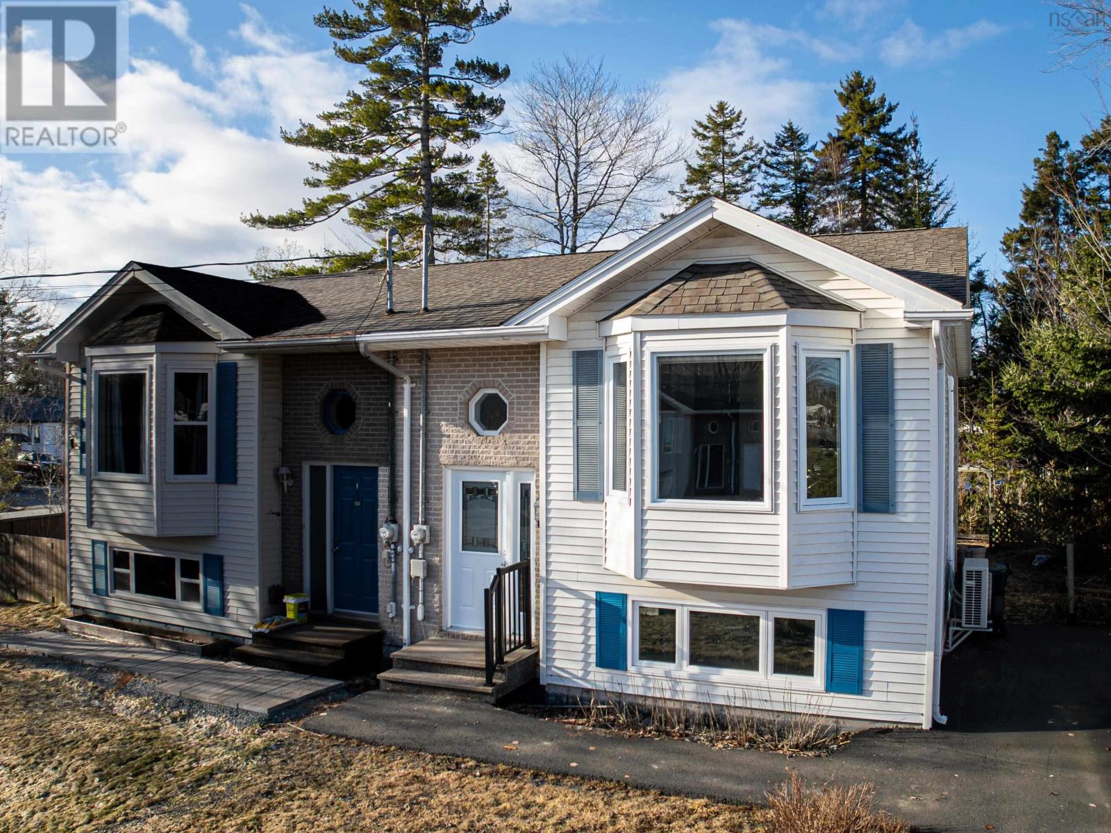 Property photo of 3 Hemlock Drive