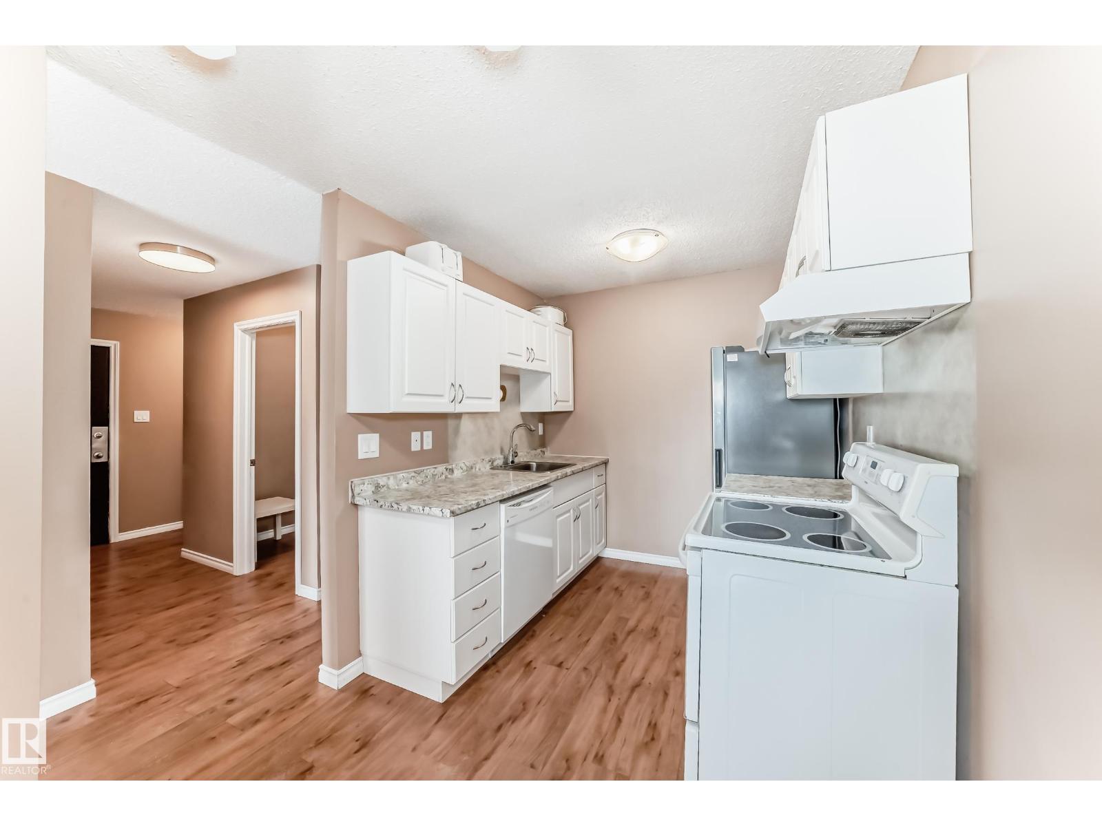 #403 10624 123 ST NW - 26
