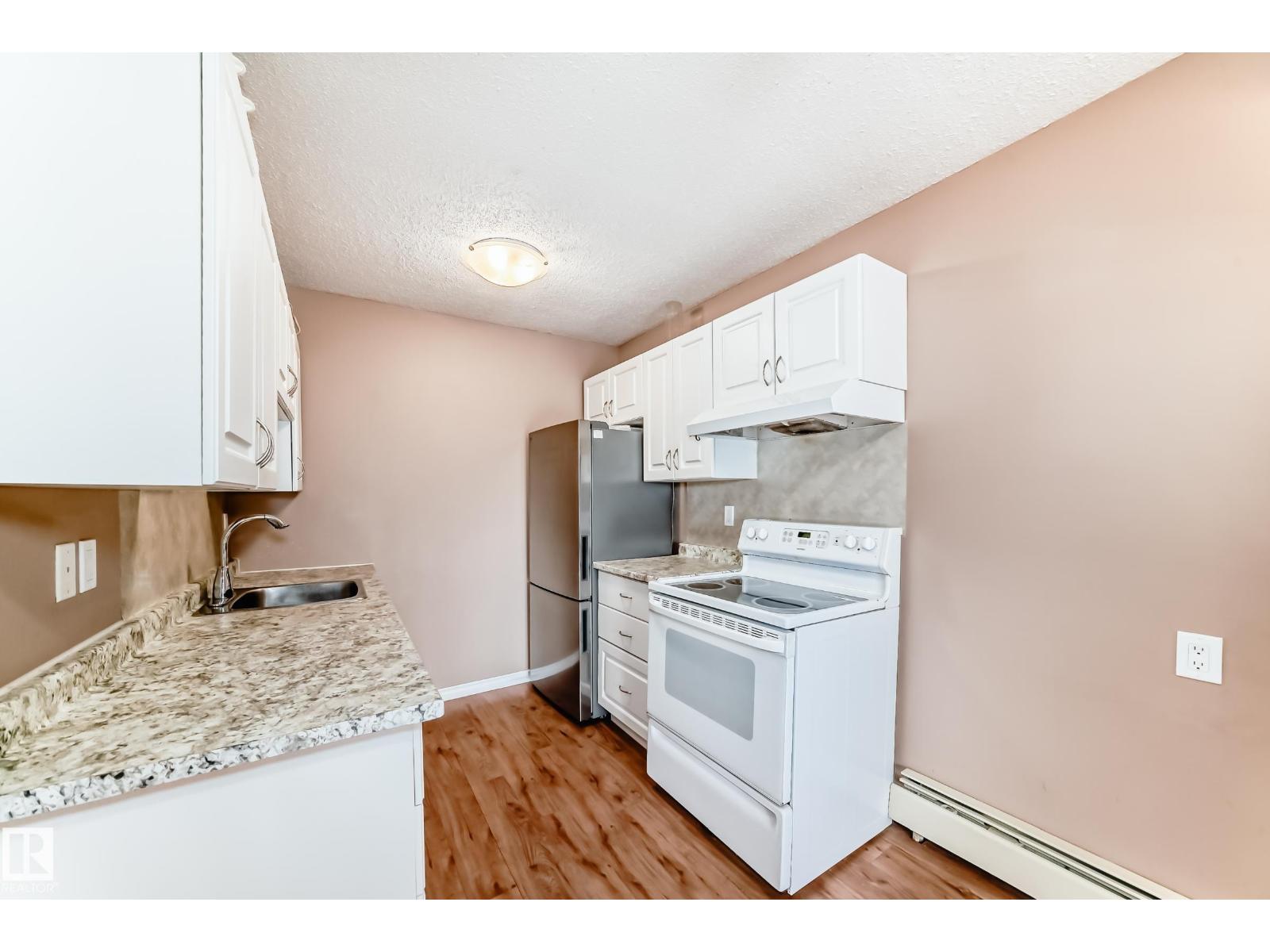 #403 10624 123 ST NW - 27