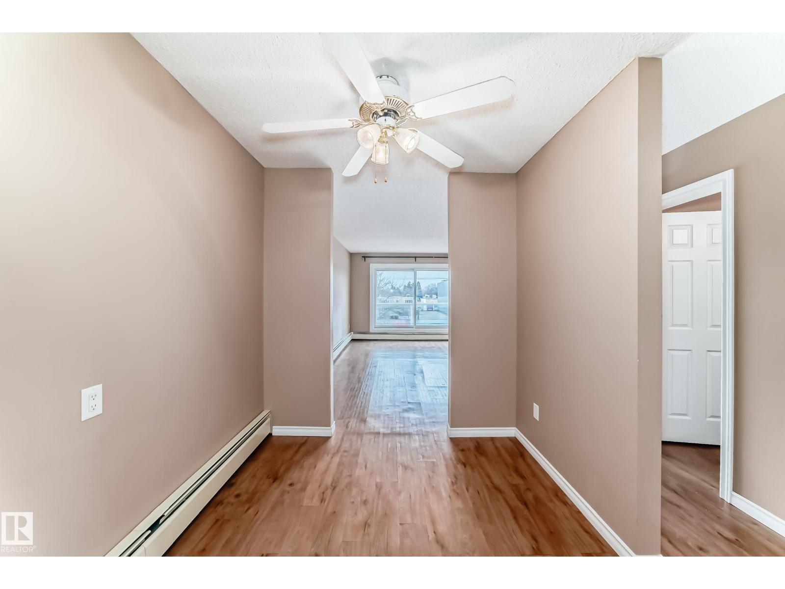 #403 10624 123 ST NW - 29