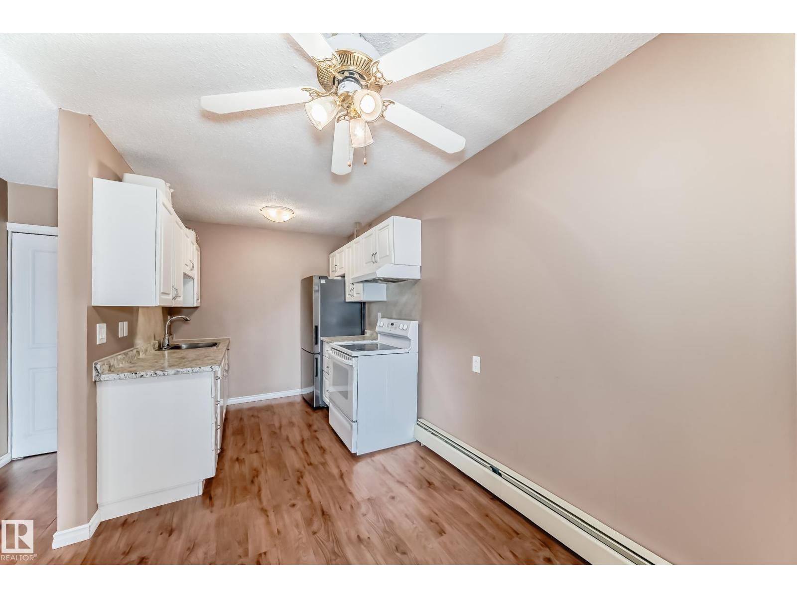 #403 10624 123 ST NW - 30