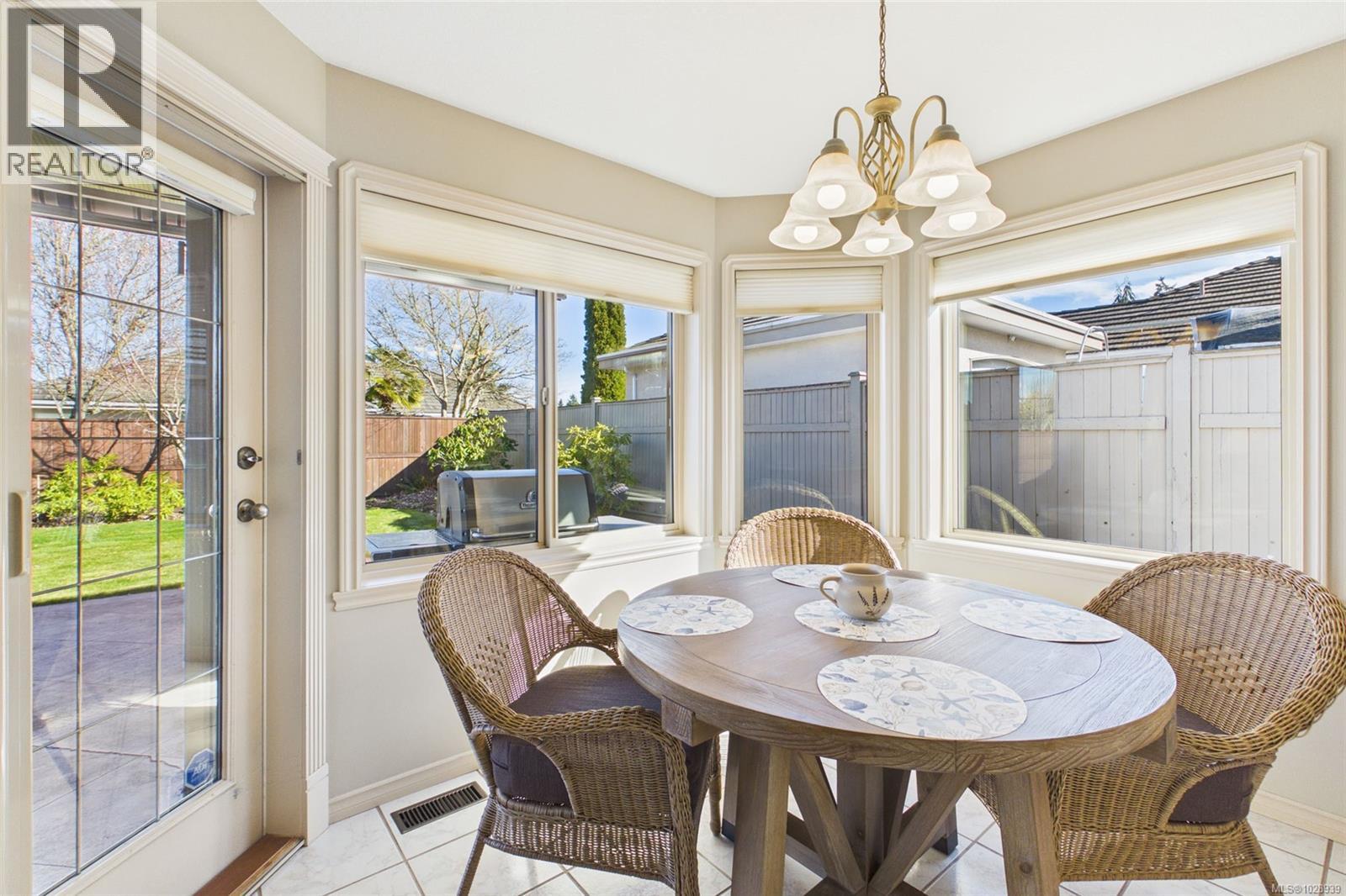 791 CHARTWEST CRT - 8