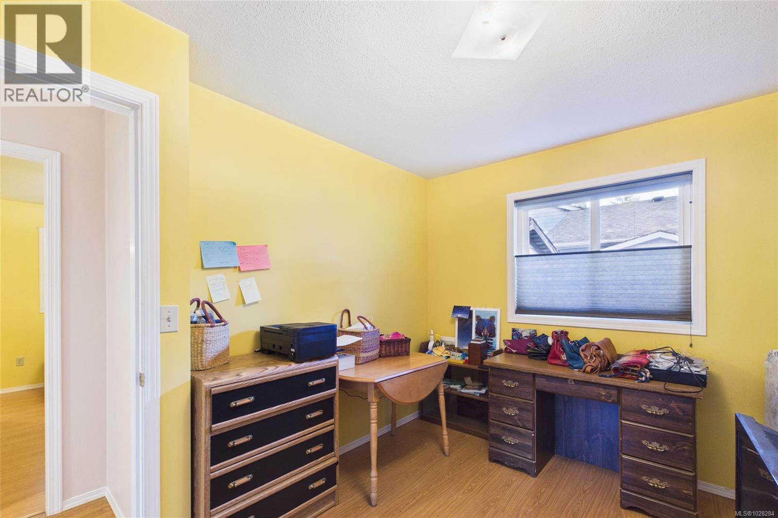 227 Thetis Ave, Qualicum Beach