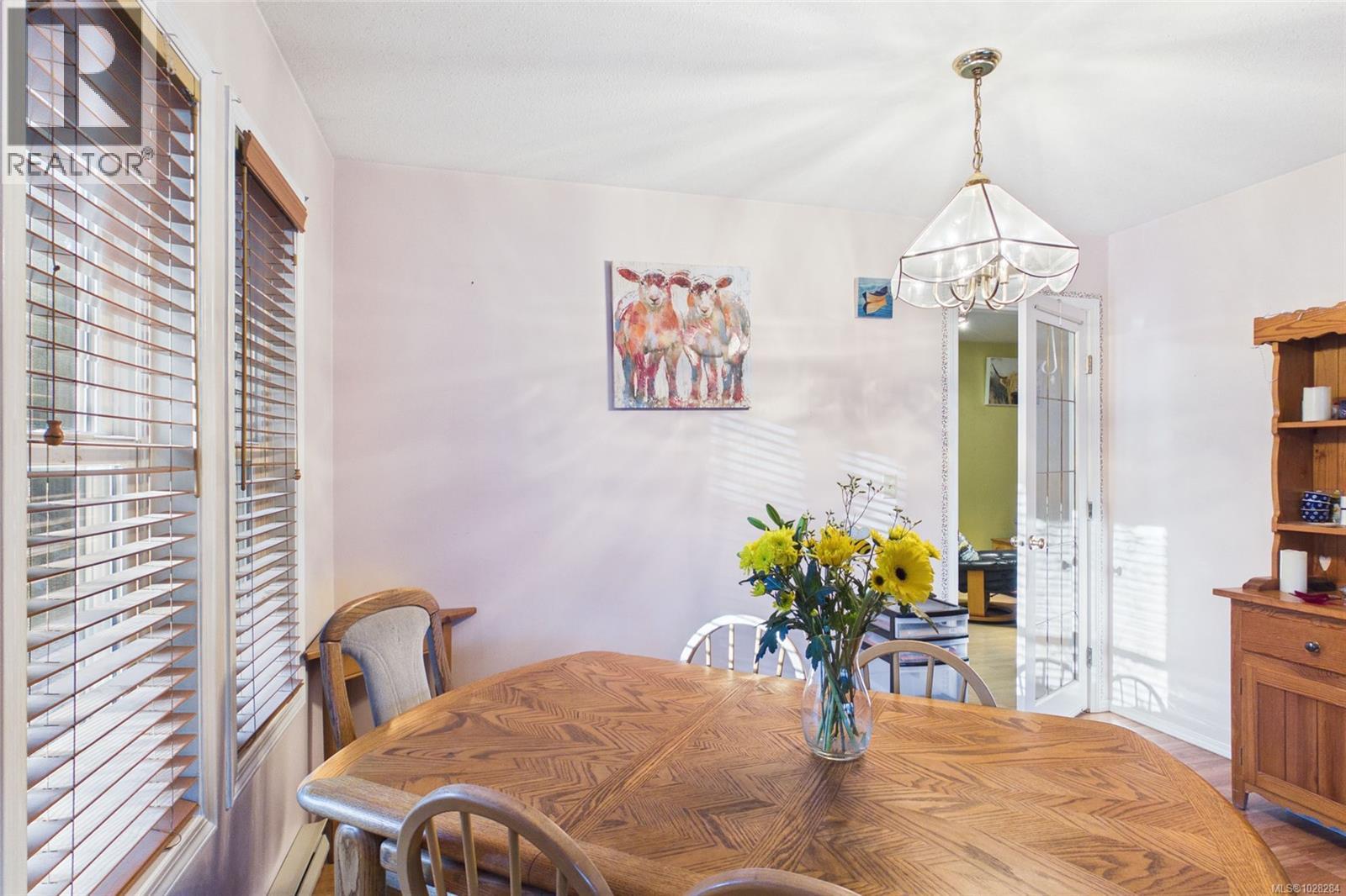 227 Thetis Ave, Qualicum Beach