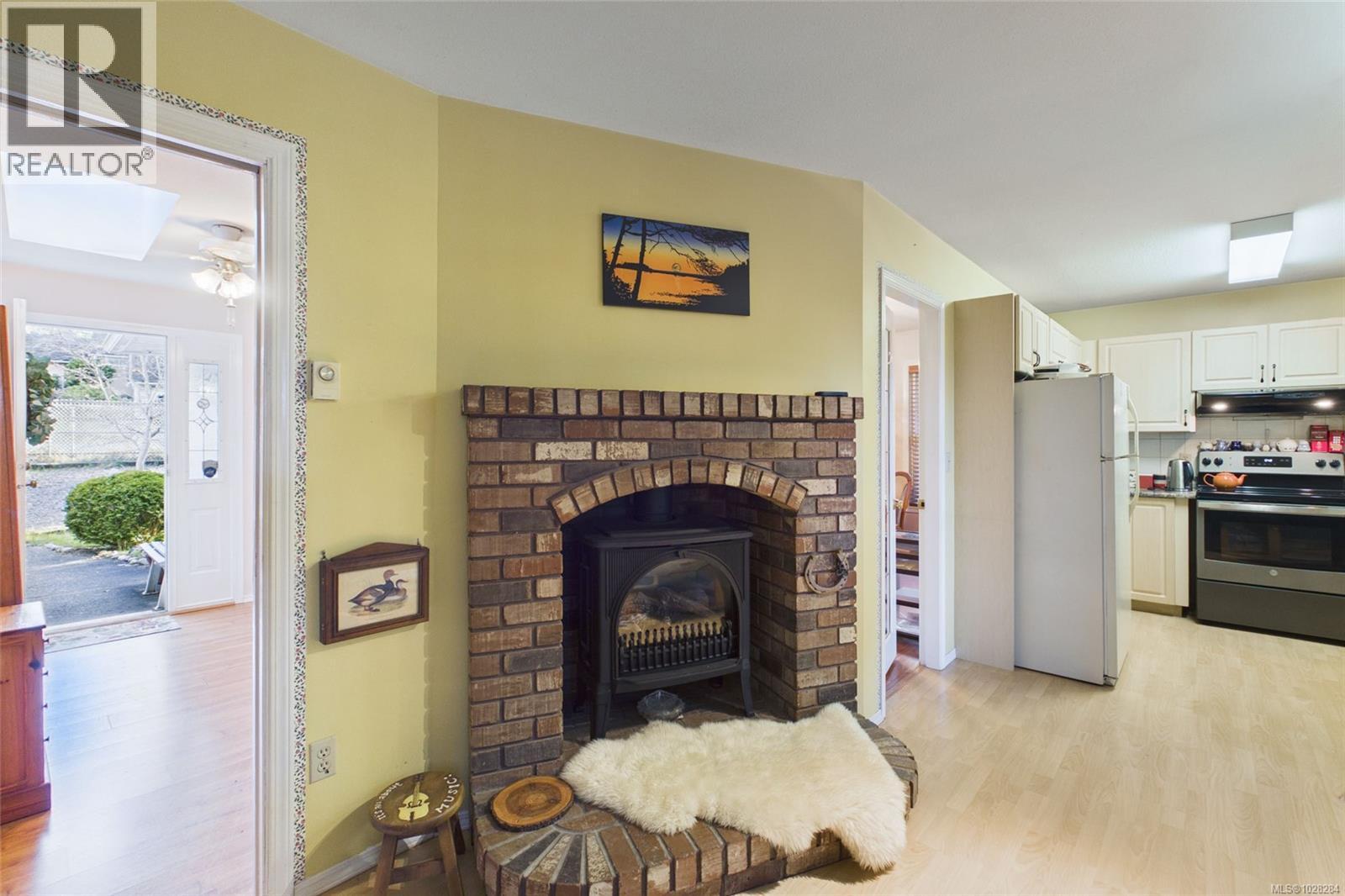 227 Thetis Ave, Qualicum Beach