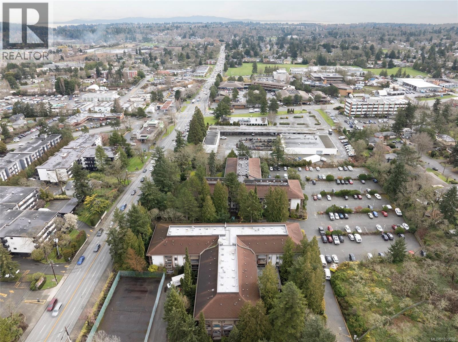 #408 1005 MCKENZIE AVE - 1