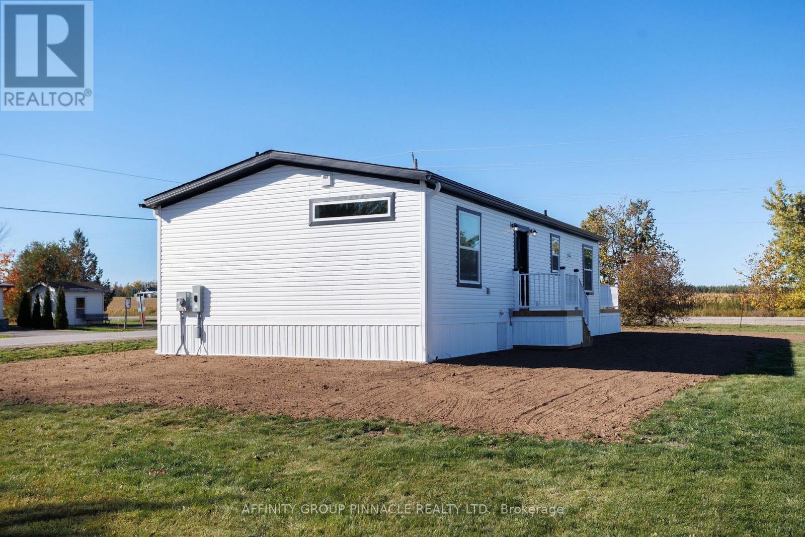 1 VISTA DRIVE - 8