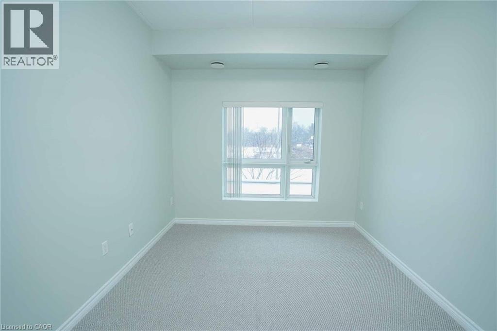 #107 7 KAY CRESCENT - 38