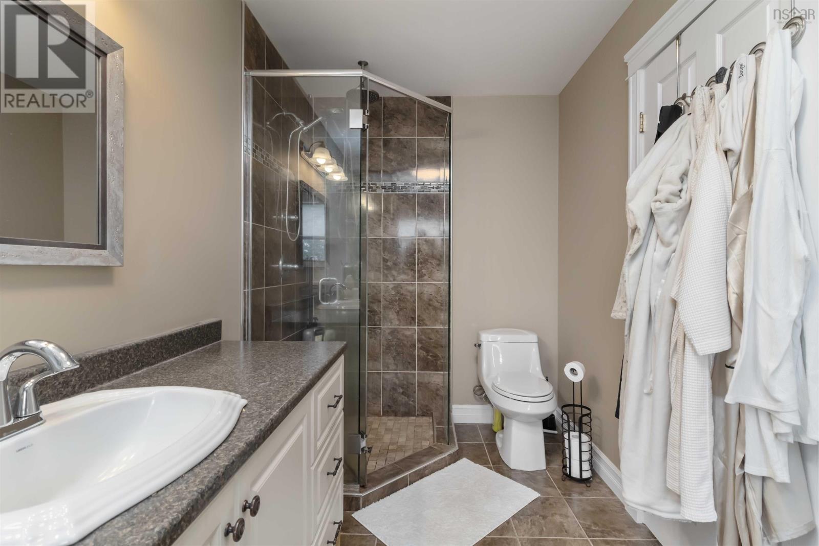 Property 26 of 50 of 359 Seligs Road